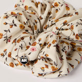 Haru Scrunchie in Cream Floral